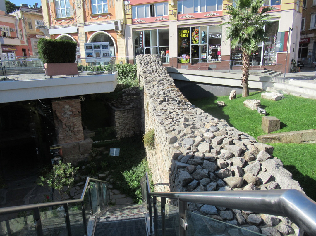 Ancient Stadium of Philippopolis-普罗夫迪夫必去景点