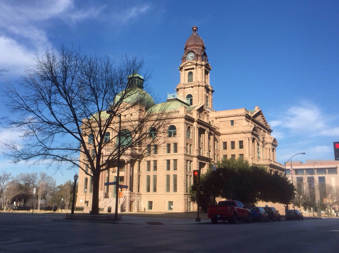 Hill County Courthouse景点图片