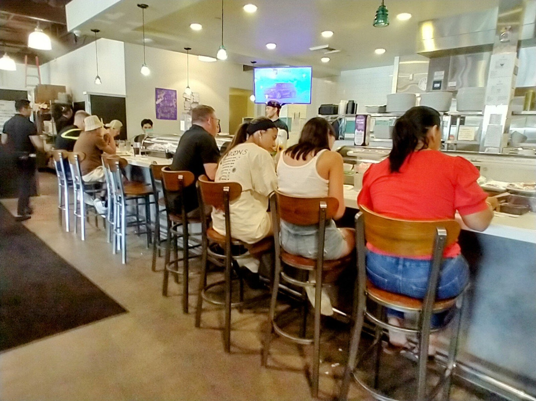 Trapper's Sushi - Tukwila