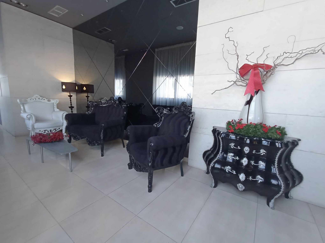 Gallery Art Hotel主图