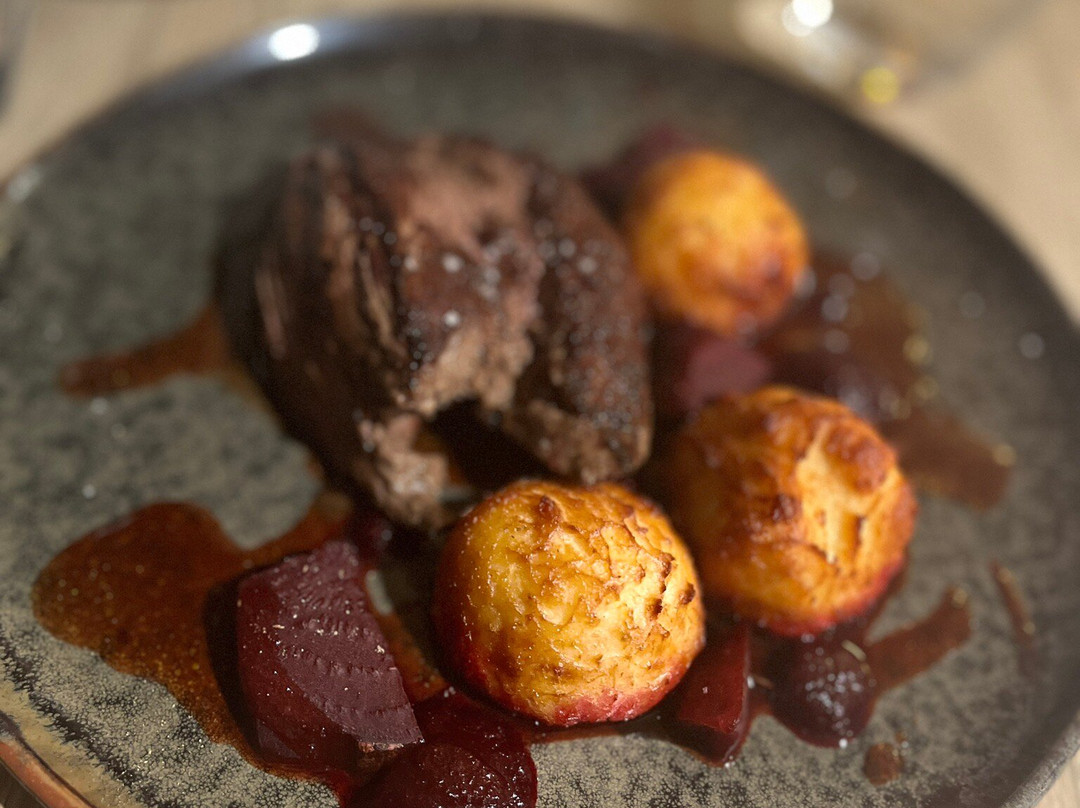 Hôtel Restaurant l'Eskemm主图