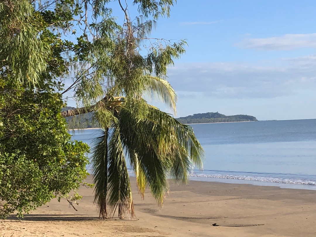 Trinity Beach Car Rentals景点图片