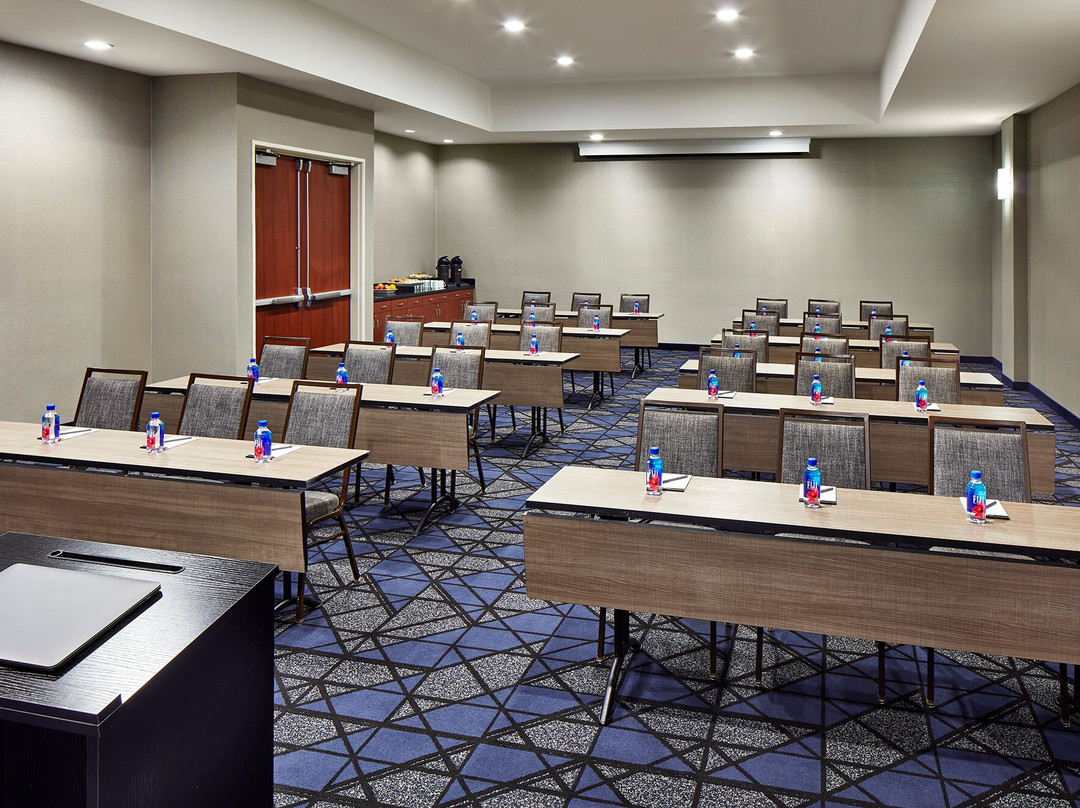 纳帕谷瓦列霍庭院酒店主图