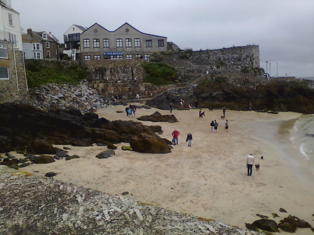 Bamaluz Beach