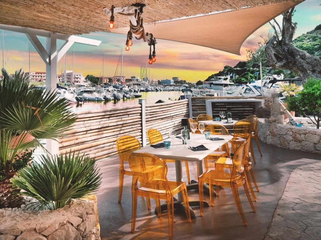 Cane Malu Yacht Bar主图