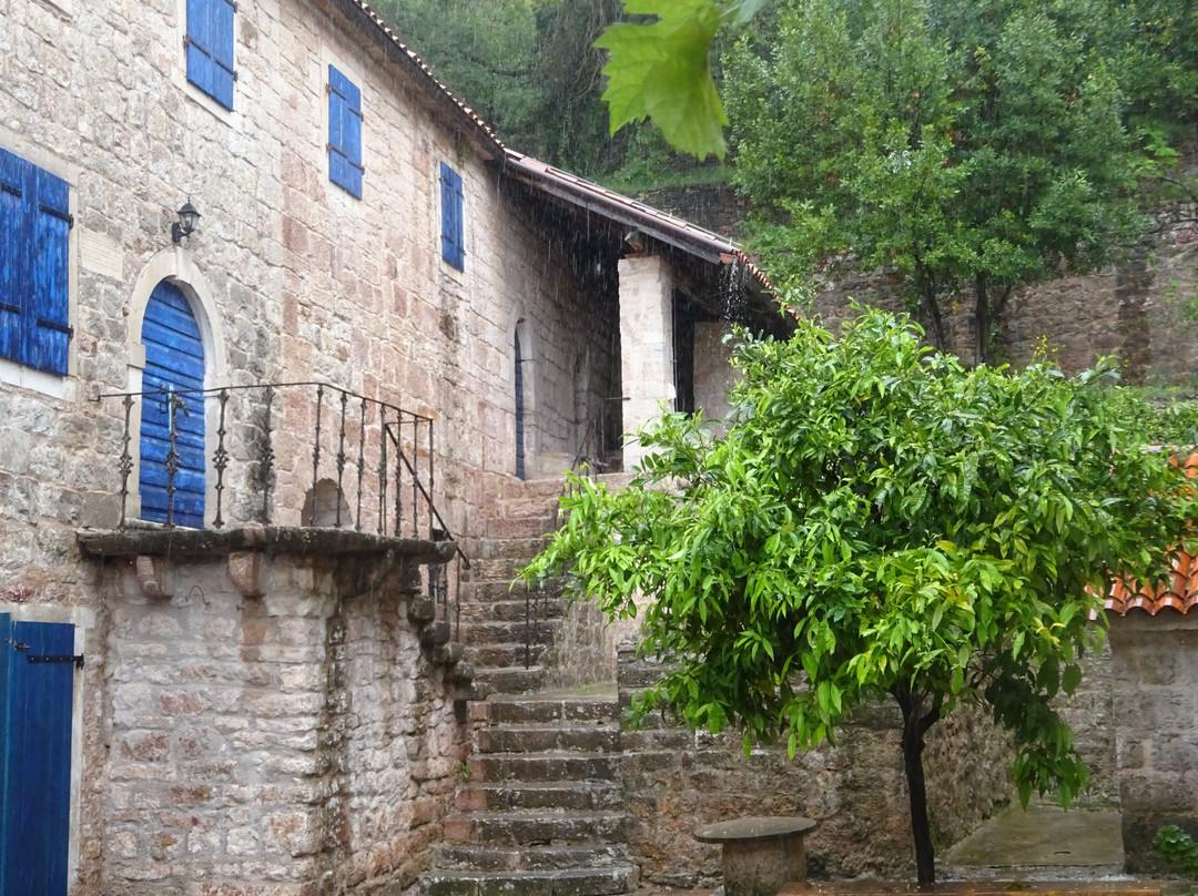 Monastery Praskvica-Przno必去景点