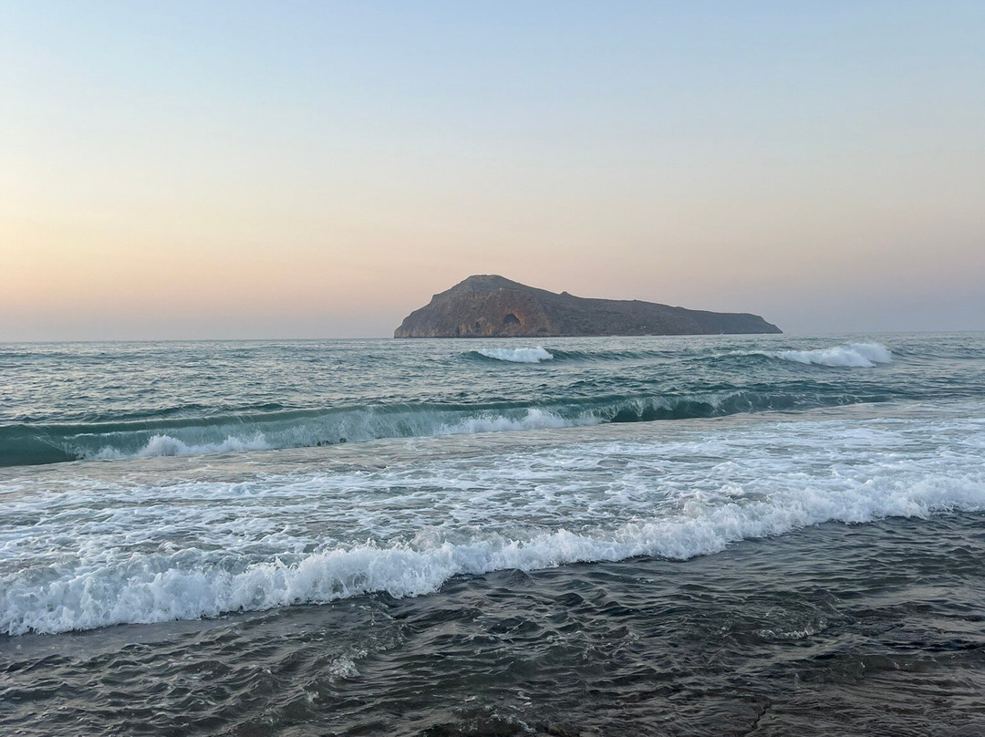 Platania Beach景点图片