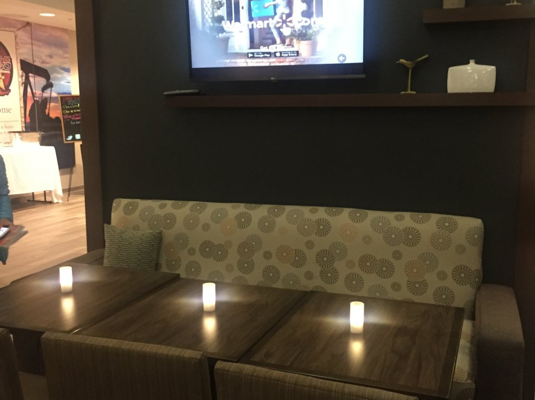 Hampton Inn & Suites North Houston Spring主图