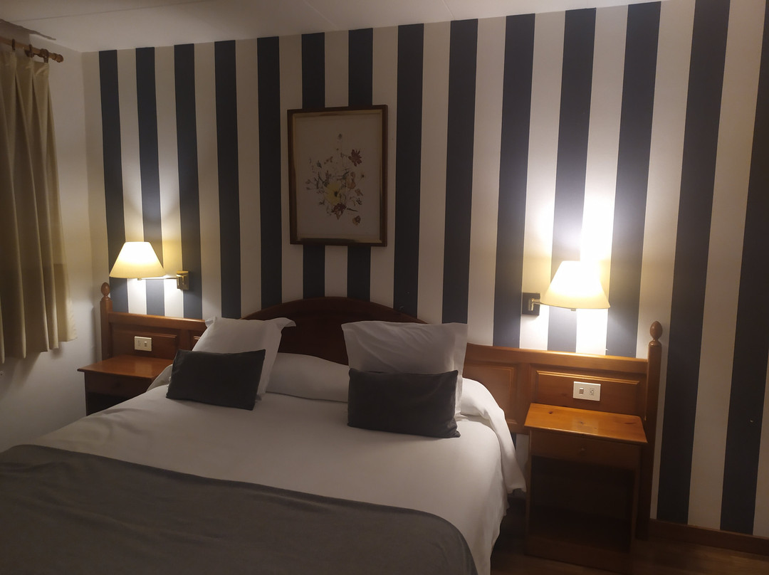 二十世纪酒店主图