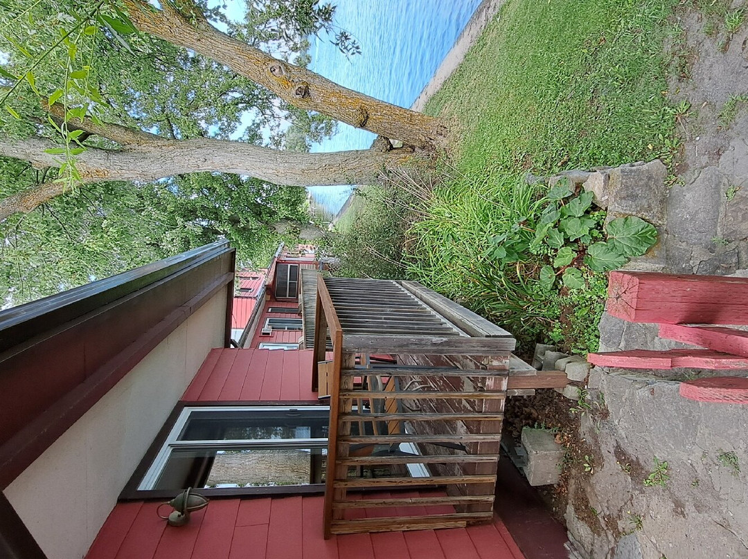 The Water's Edge Inn主图