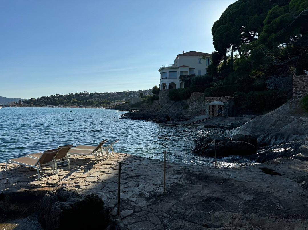Sentier du littoral - Le Lavandou - Plage de la Fossette-莱拉旺杜必去景点