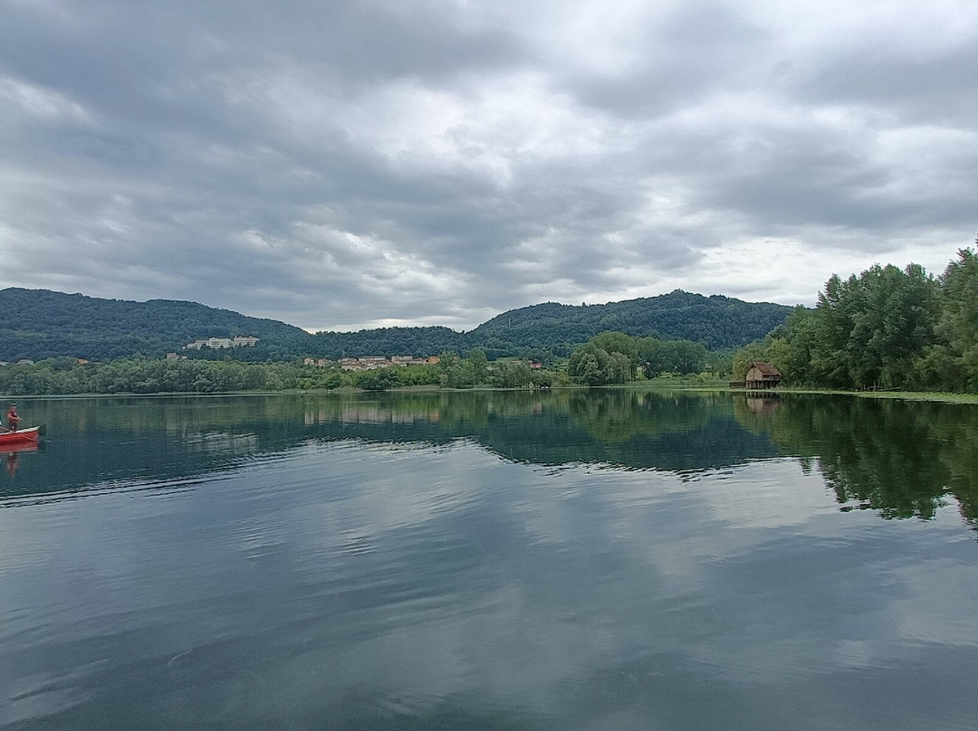 Giro Laghi Di Revine e Via Dei Murales景点图片