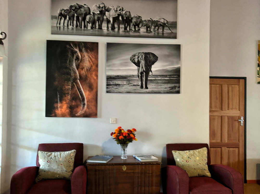 The Courtney Lodge主图