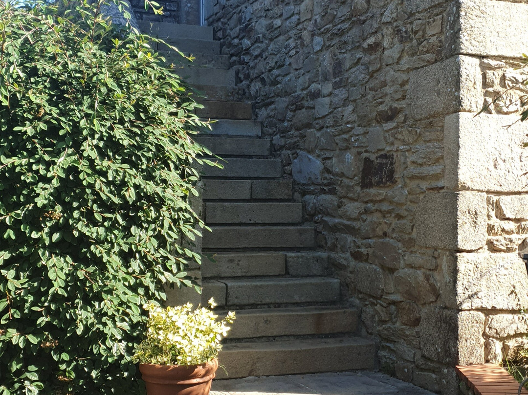 Le Manoir des quatre saisons主图