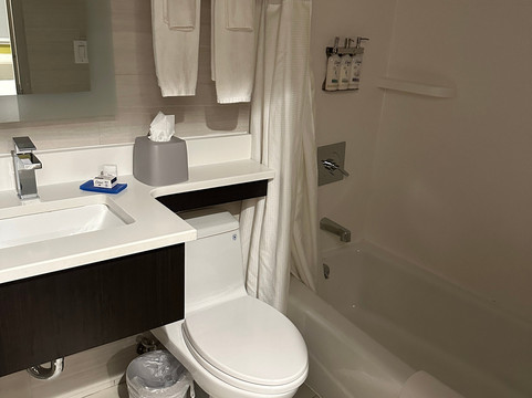 卡斯特罗谷贝斯特韦斯特SureStay酒店主图