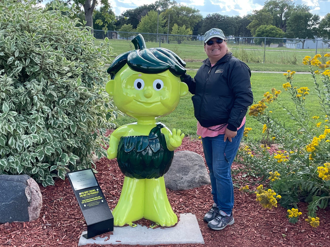 Green Giant Statue Park-Blue Earth必去景点