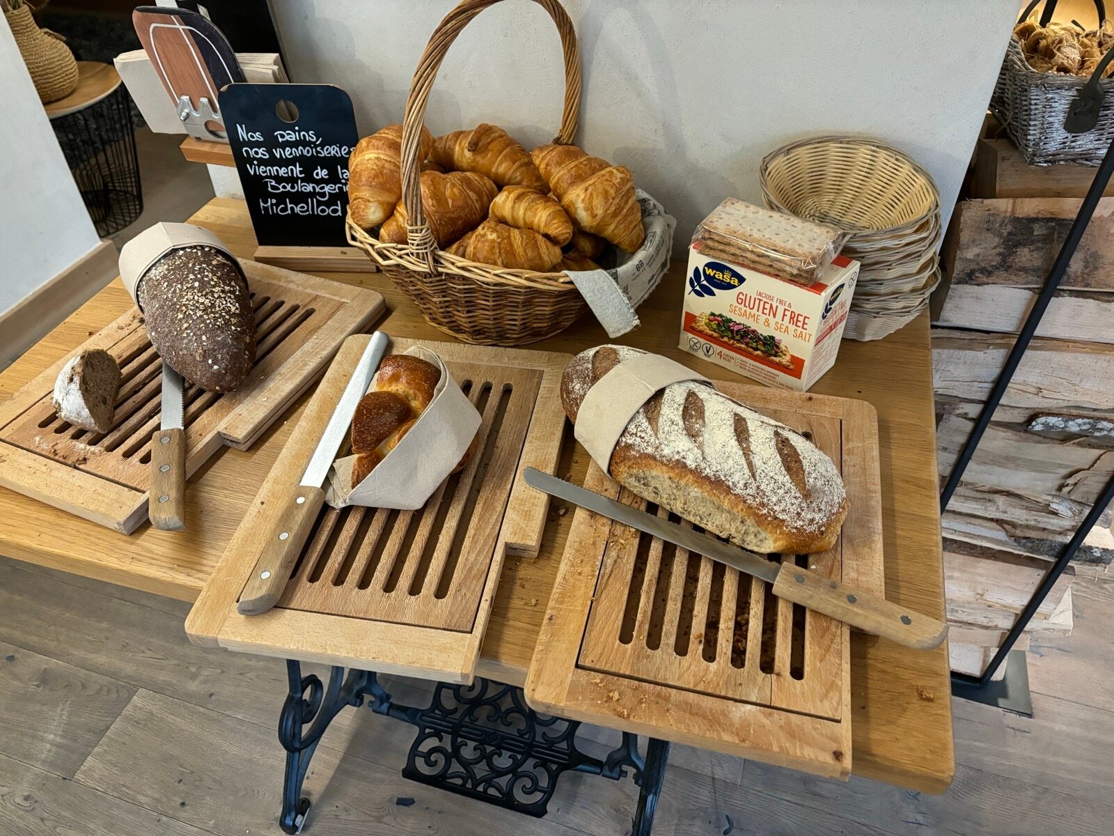 Hotel A Larze-官方