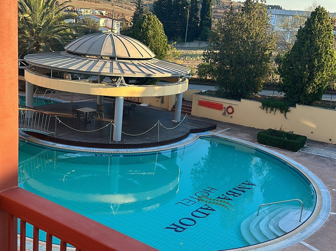Ambassador Hotel Thessaloniki主图
