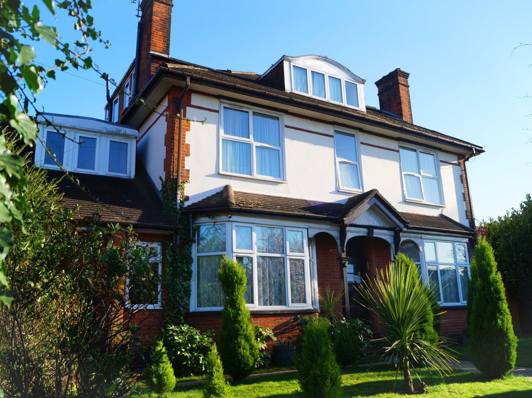 Ricky Road Guest House