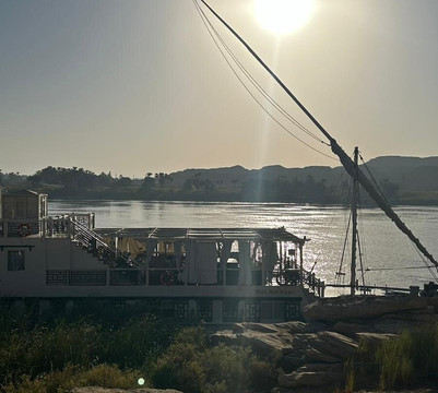 Dahabiya Hadeel-亚斯文必去景点