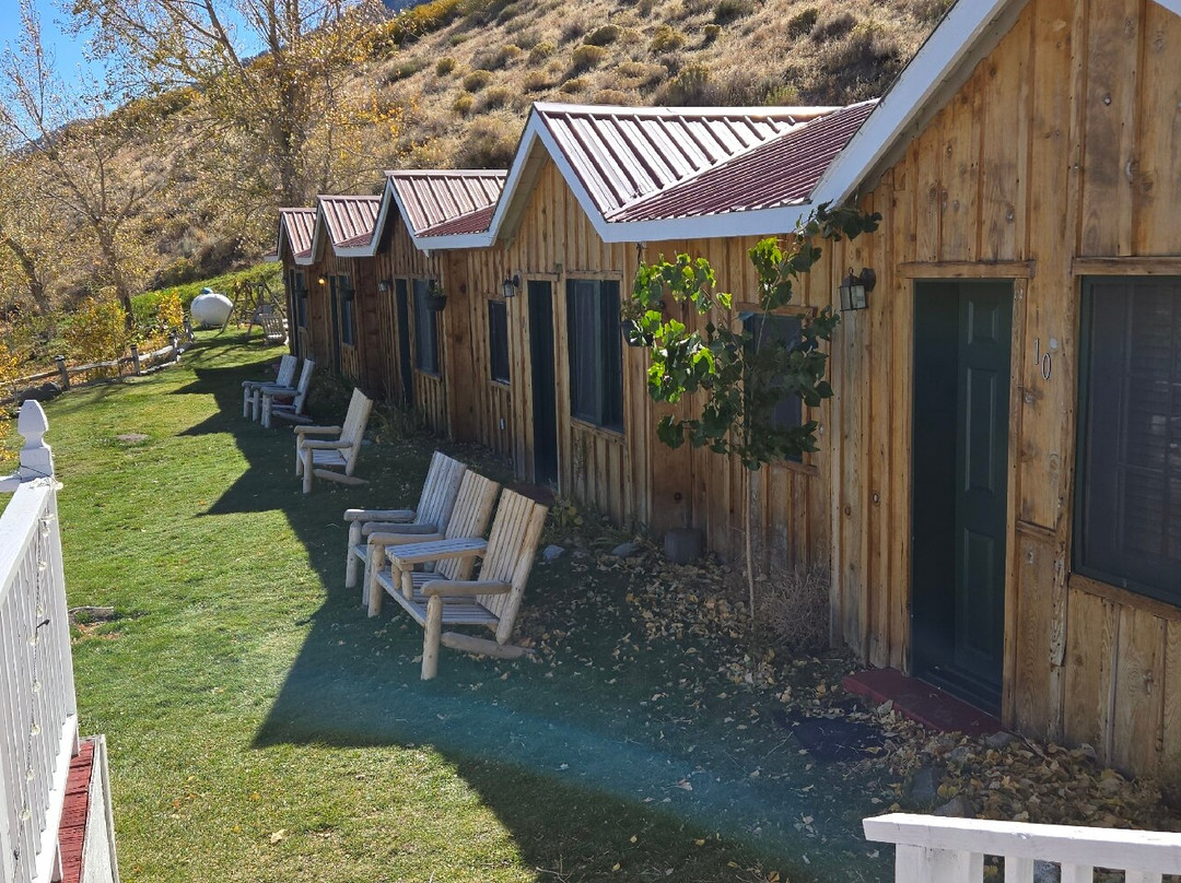 泰奥加莫诺湖旅馆主图