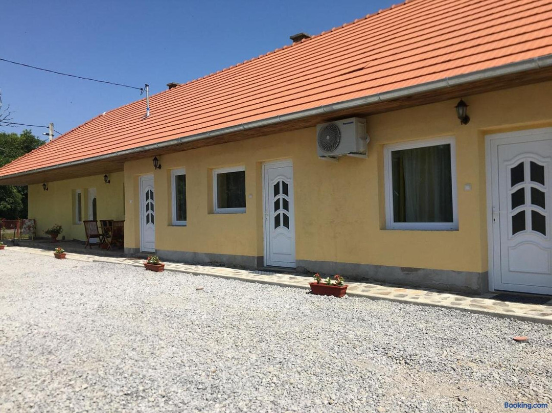 Napfeny Apartman