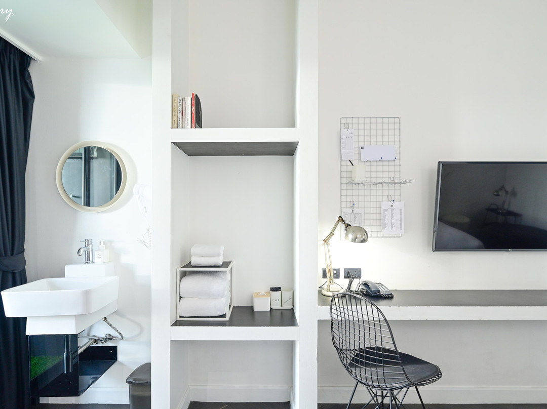 普吉岛蓝猴中心酒店主图