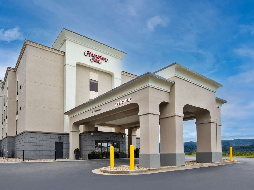 埃尔金斯希尔顿恒庭酒店主图