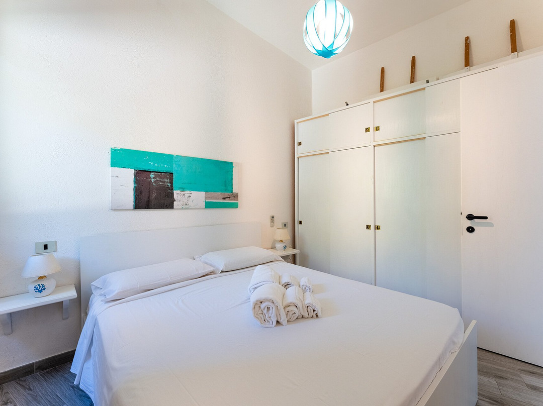 South Sardinia Holidays主图