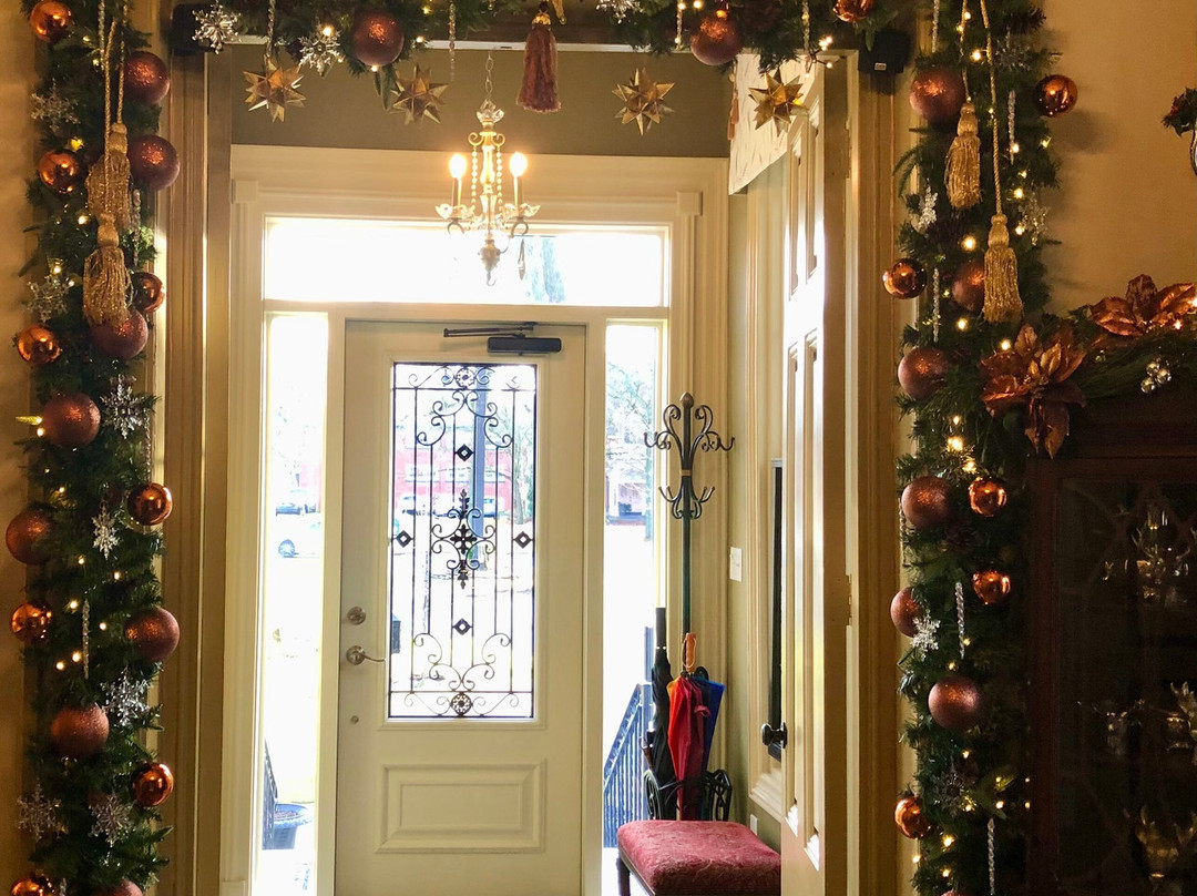 The Woodview Inn主图