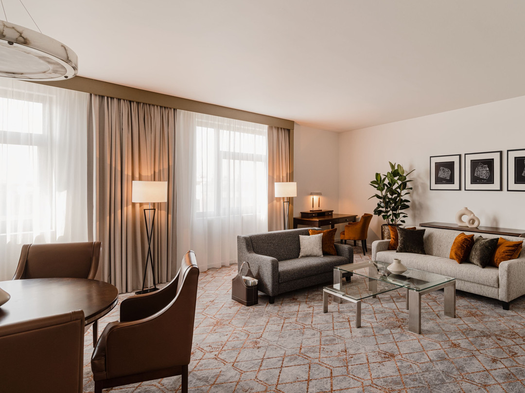 波兹南喜来登酒店主图