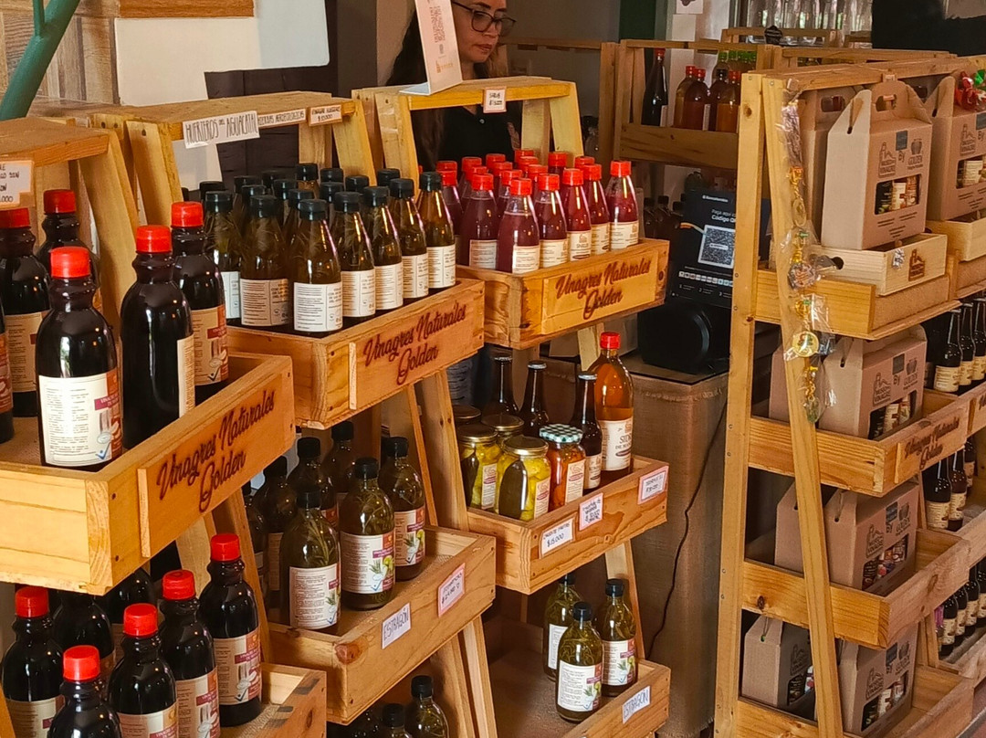 Museo Del Vinagre-卡利必去景点