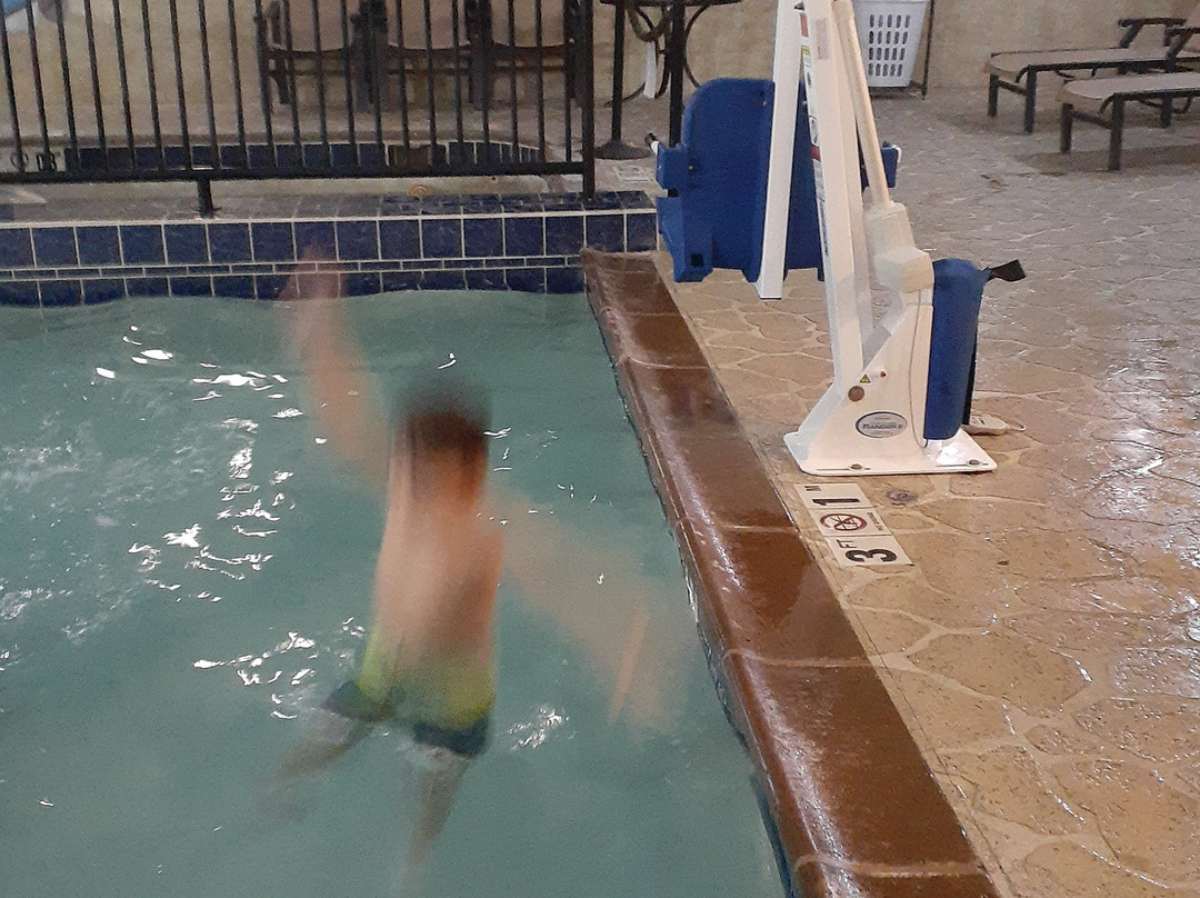 Holiday Inn Express & Suites Great Falls By IHG主图