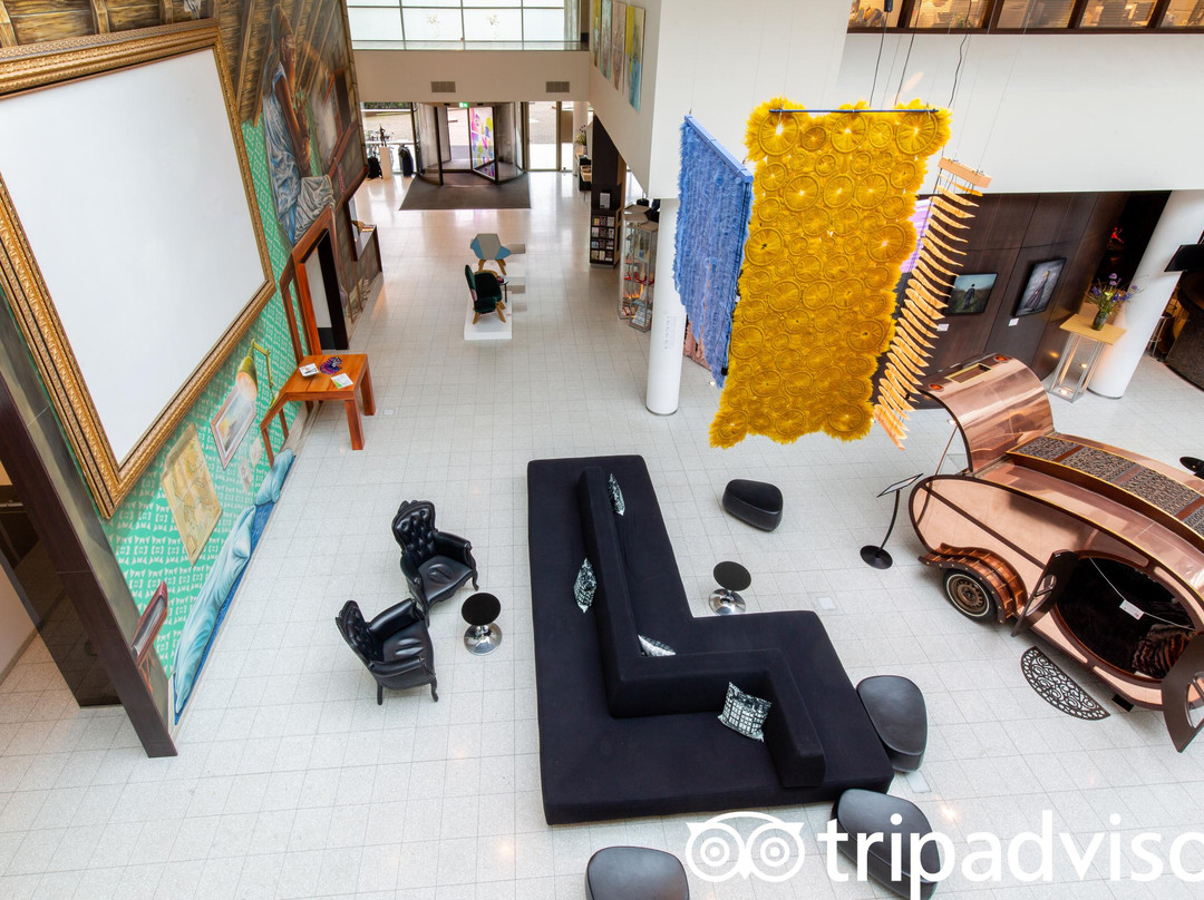 Sloten酒店住宿-永旺广场酒店