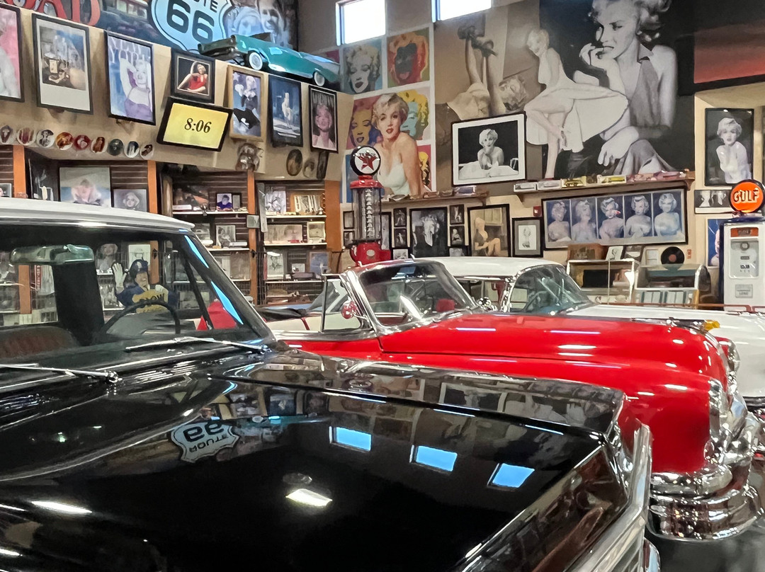 Russell's Truck and Travel Center-Glenrio必去景点