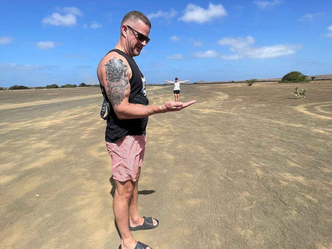 Tony Tours-Espargos必去景点