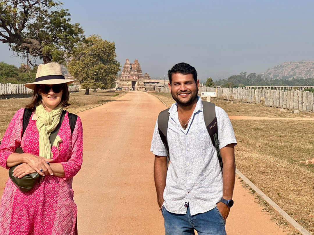 Explore Hampi - Day Tours景点图片