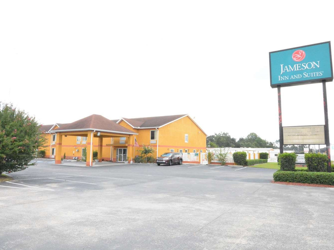 Baxley酒店住宿-Jameson Inn & Suites Hazlehurst