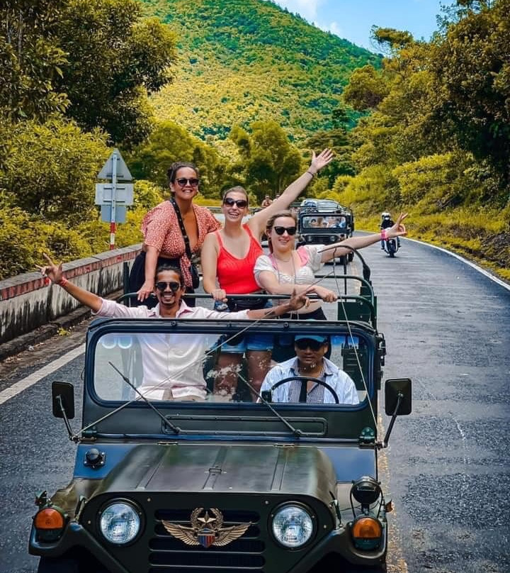 Jeep Tour Viet Nam-岘港必去景点