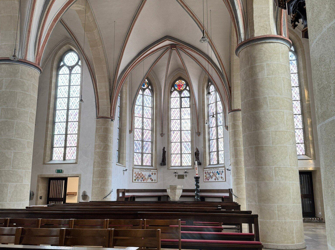 Kath. Kirchengemeinde St. Vincentius-丁斯拉肯必去景点