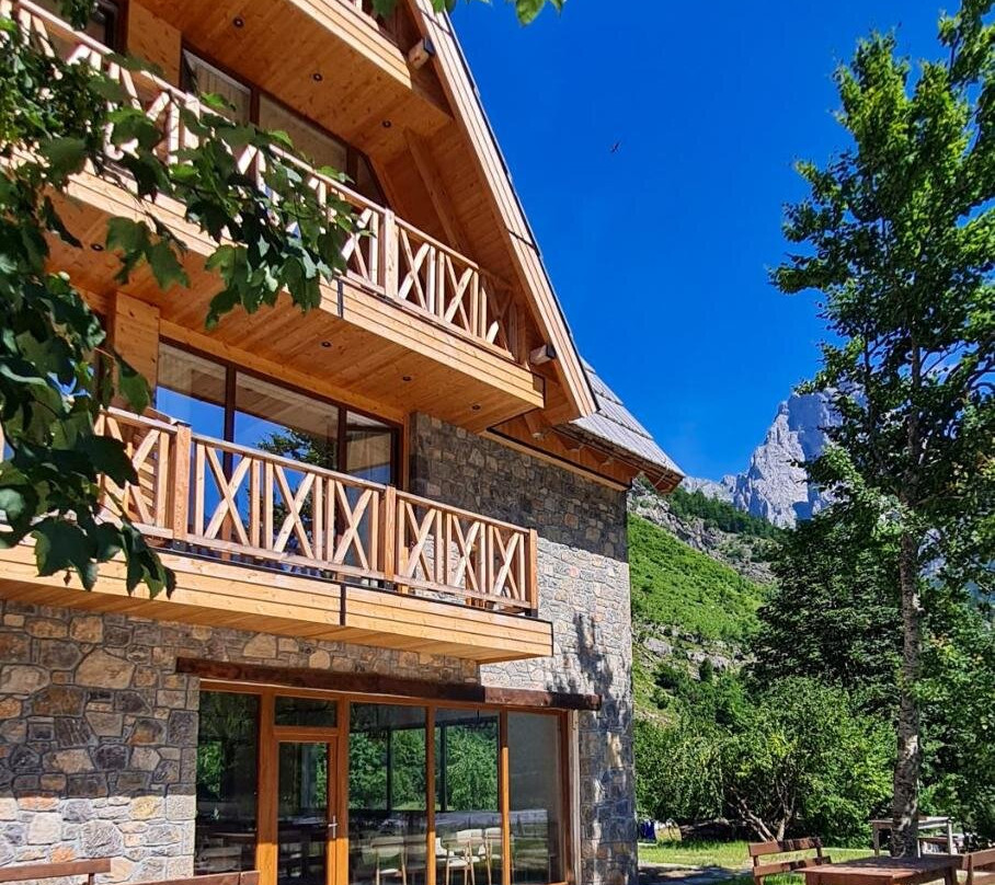 NeoKulla Hotel - By Kol Gjoni
