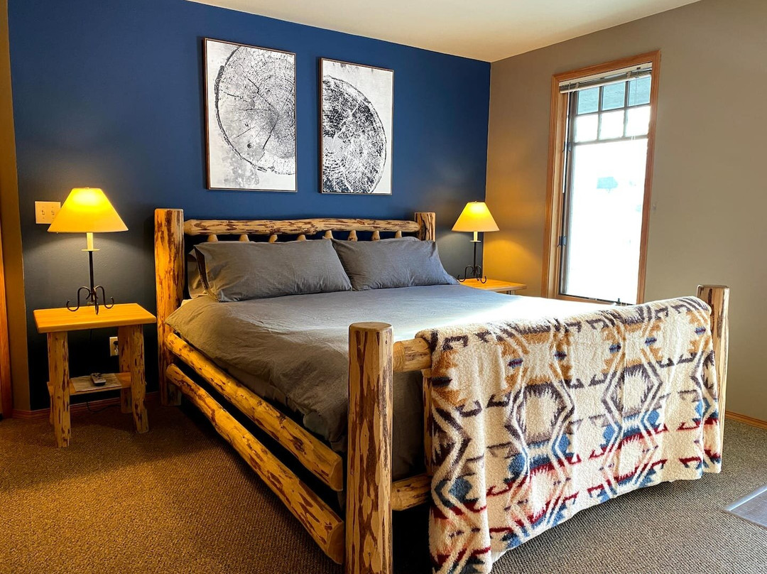 River Pines Inn主图