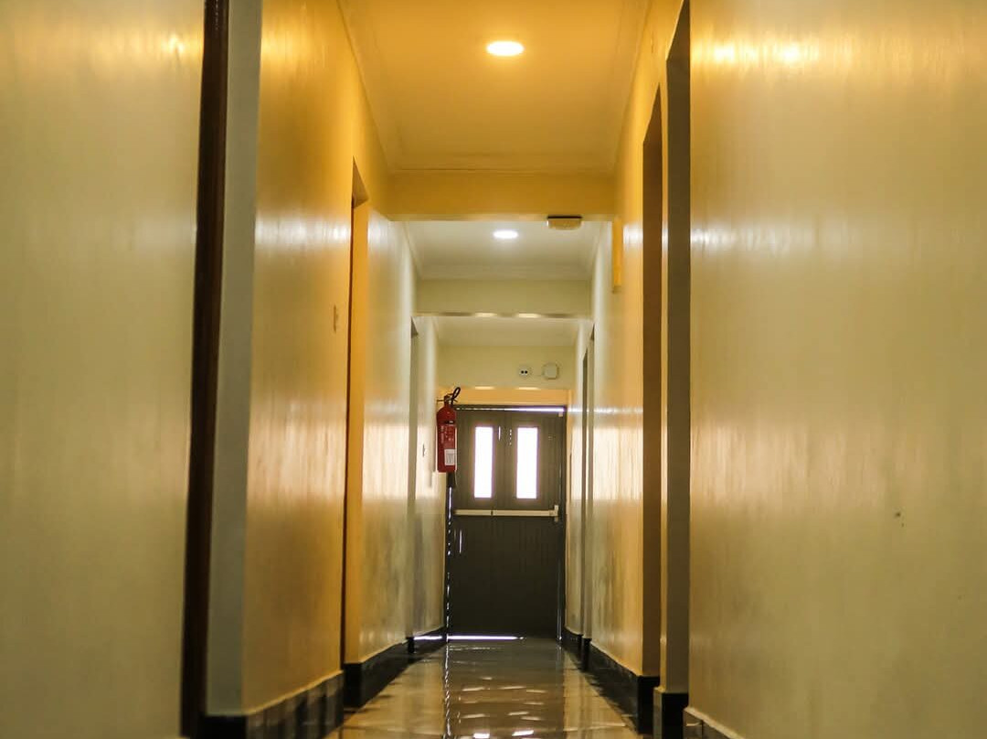 Buraha Zenoni Hotel and Resort主图