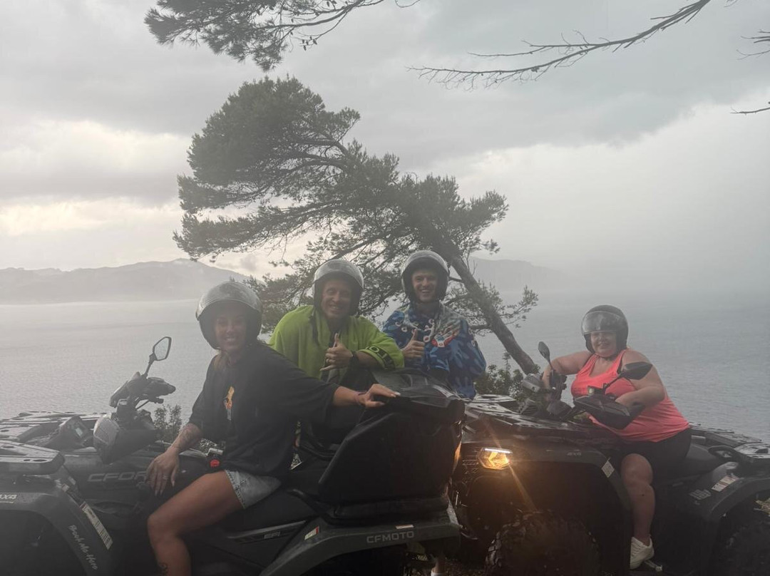 Gojet Jet Ski Tours Alcudia-阿尔库迪亚港必去景点