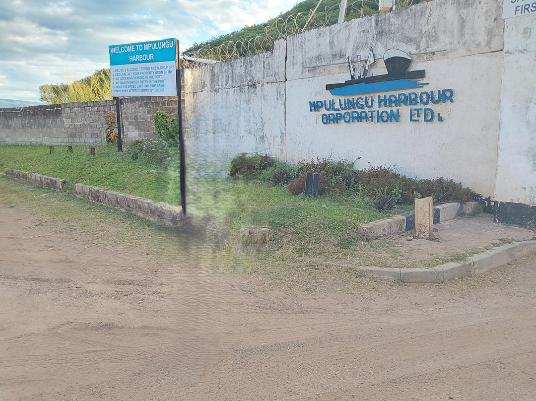 Lake Tanganyika-Mpulungu必去景点