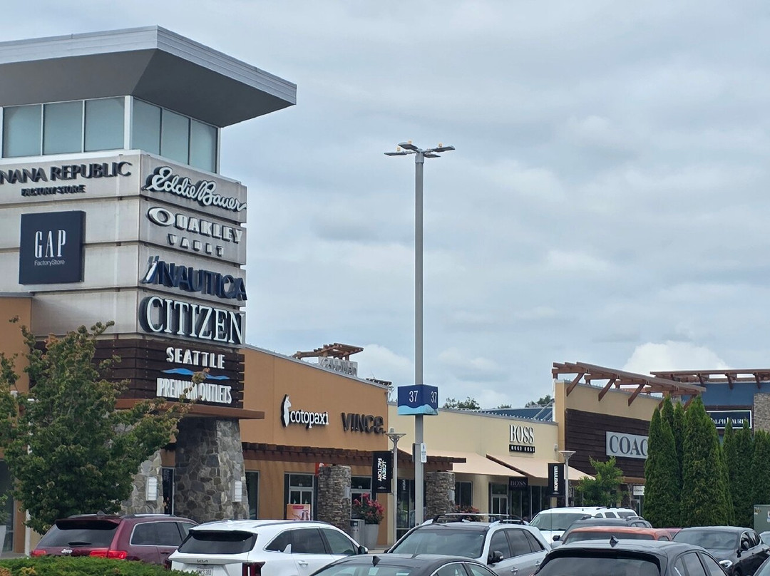 西雅图奥特莱斯名品折扣购物中心-Tulalip必去景点
