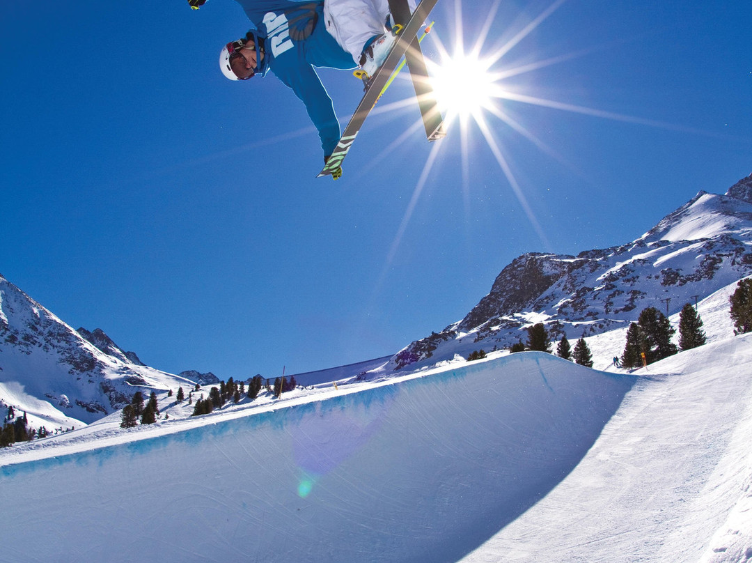 Hotel Gasthof Lowen主图