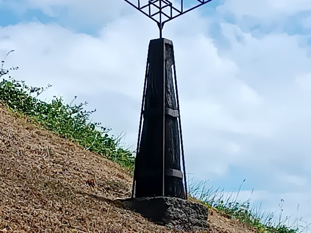 Escultura «estructura Extensible»-Candas必去景点
