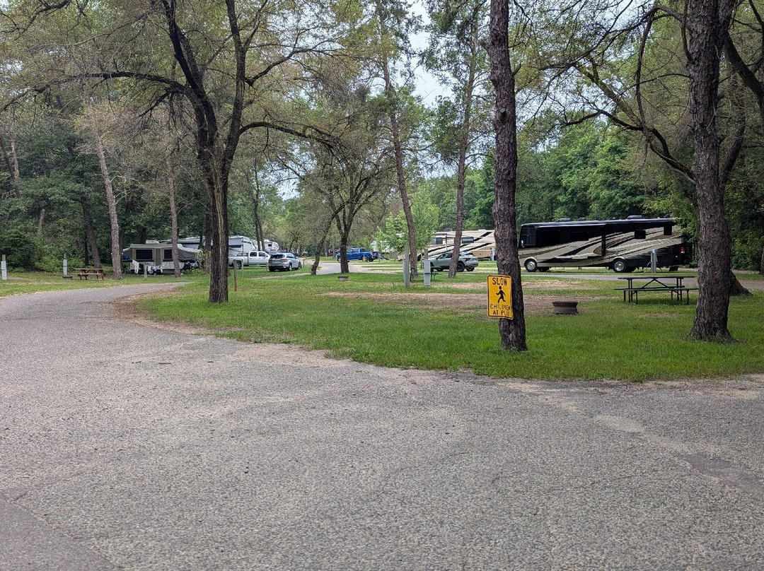 Sherwood Forest Camping & RV Park主图