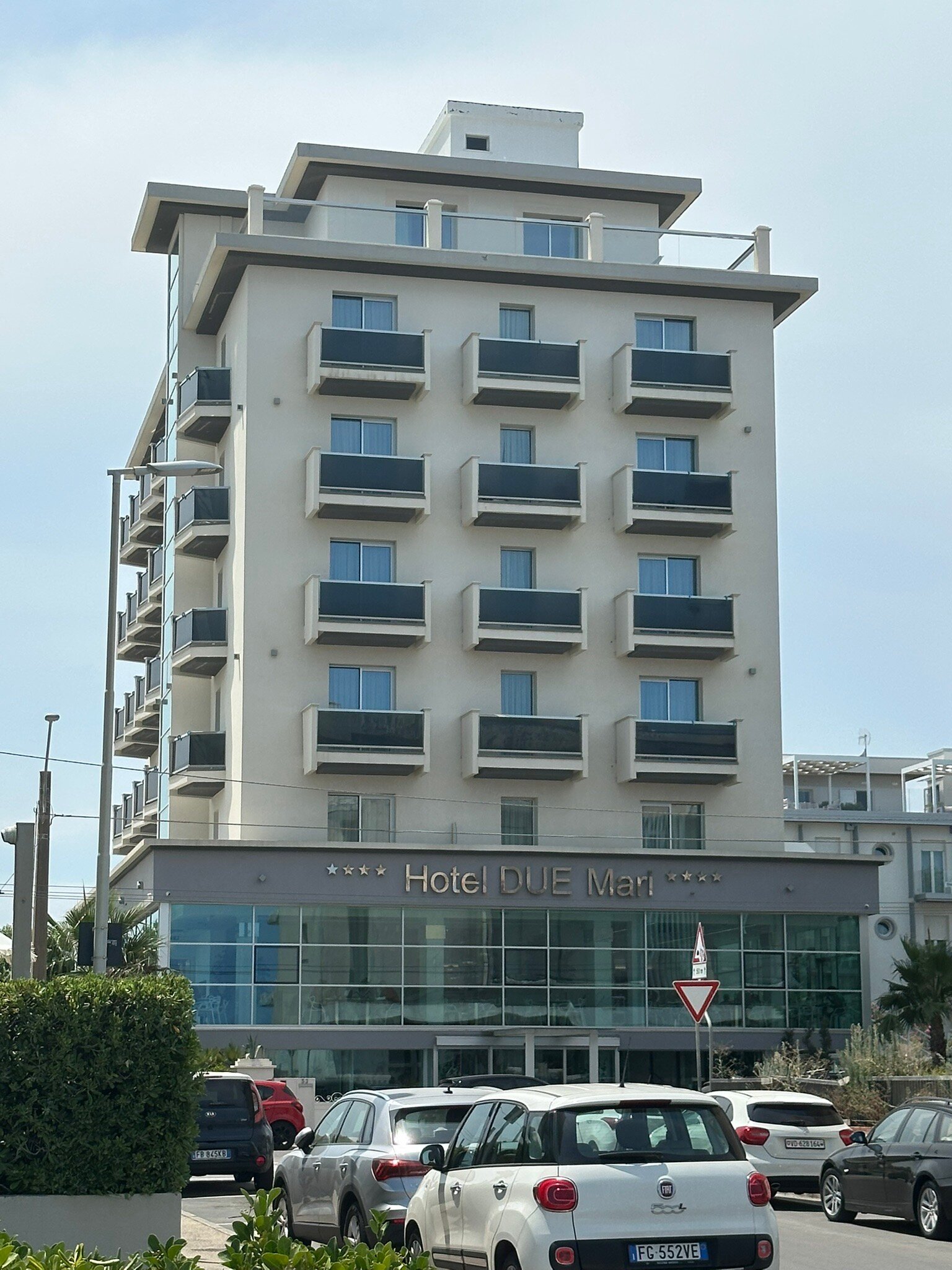 都马里酒店-官方